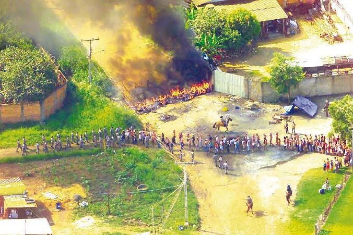 Jornal Opção relembra Massacre do Parque Oeste, que ocorreu durante gestão de Marconi Perillo